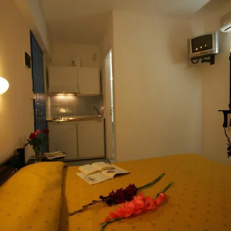Sunny Apart-hotel 2*