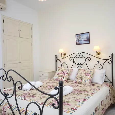Sunny Apartahotel 3*