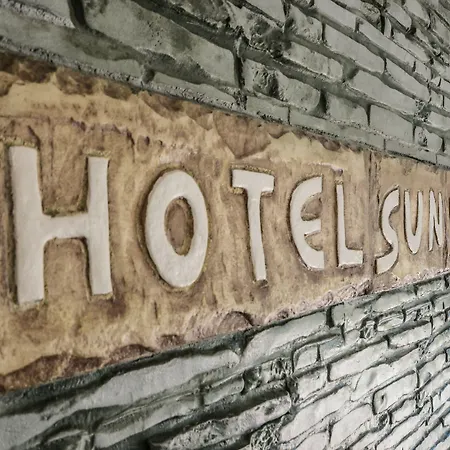 Sunny Apartahotel Naxos City